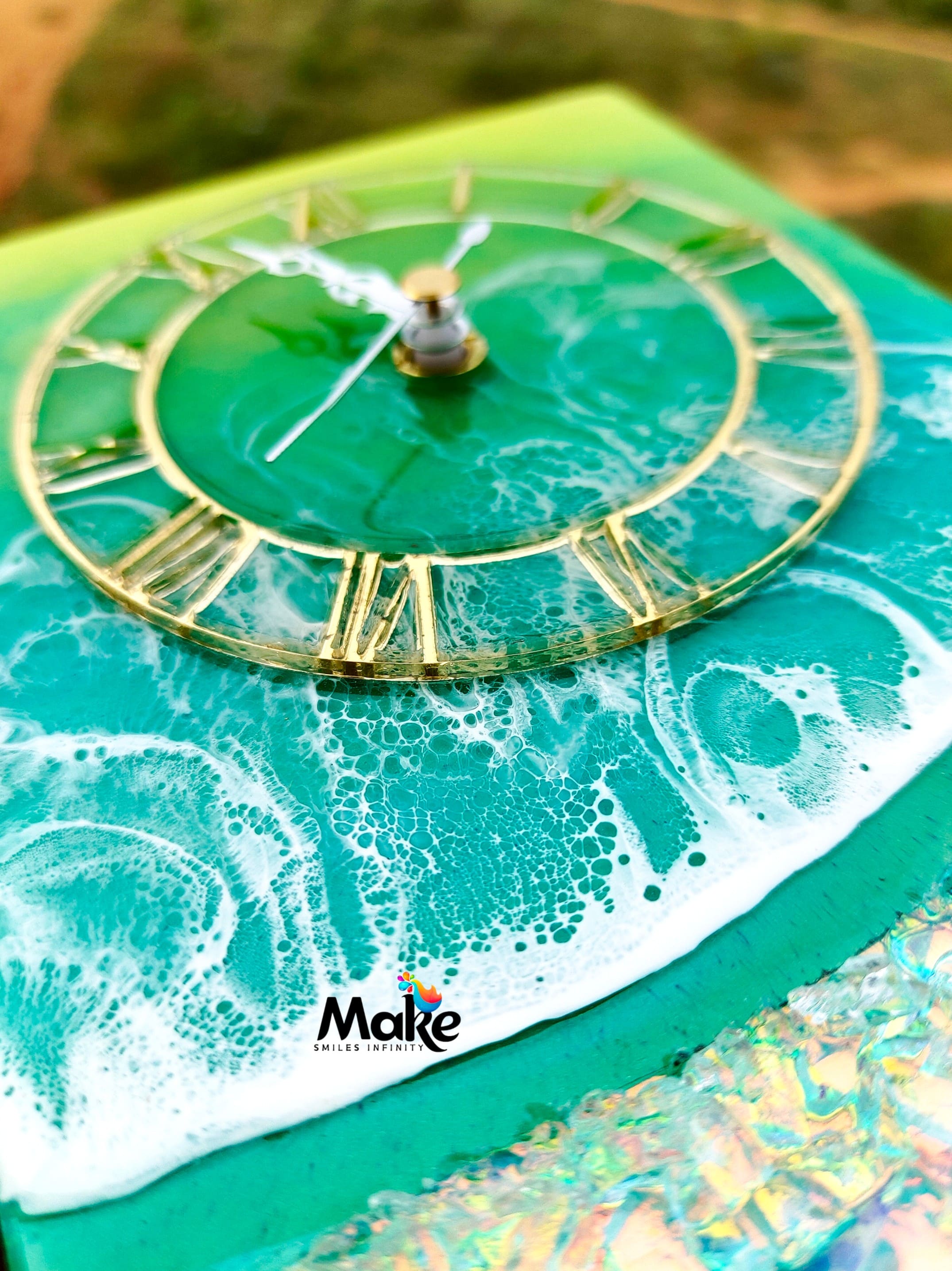 FANTASY Rainbow Stones Beach-Themed Resin Clock. -Themed Resin Wall Clock | Ocean-Inspired Home Decor