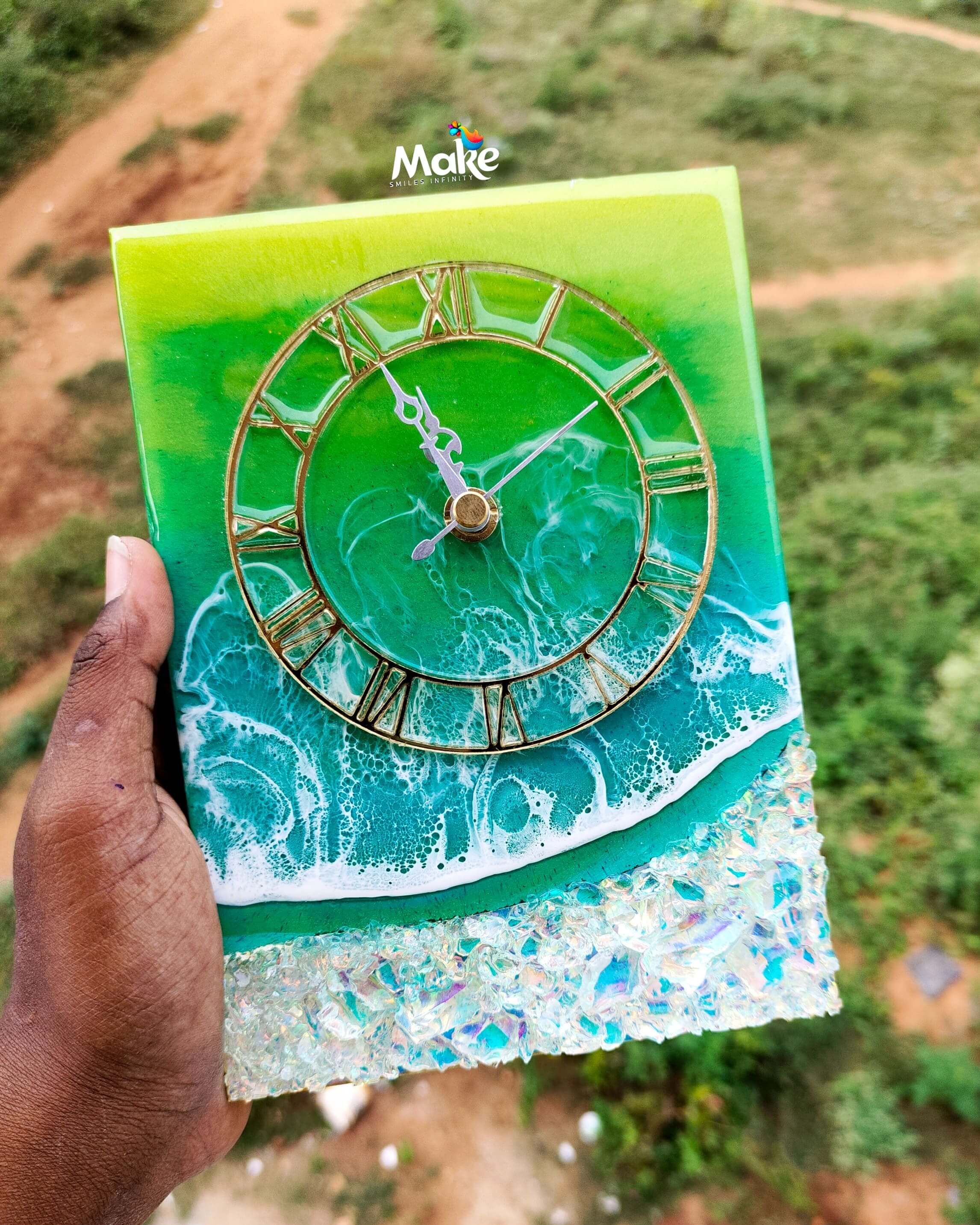 FANTASY Rainbow Stones Beach-Themed Resin Clock. -Themed Resin Wall Clock | Ocean-Inspired Home Decor